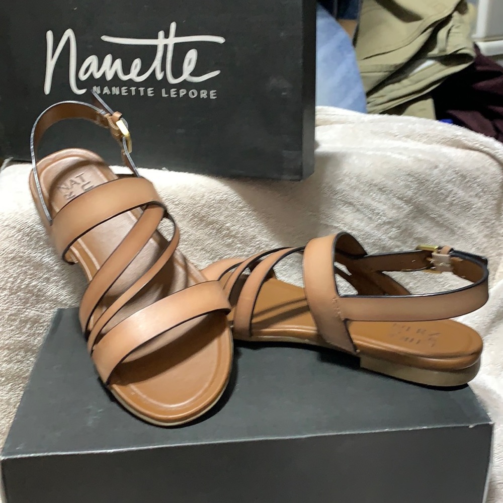 Women’s sandals